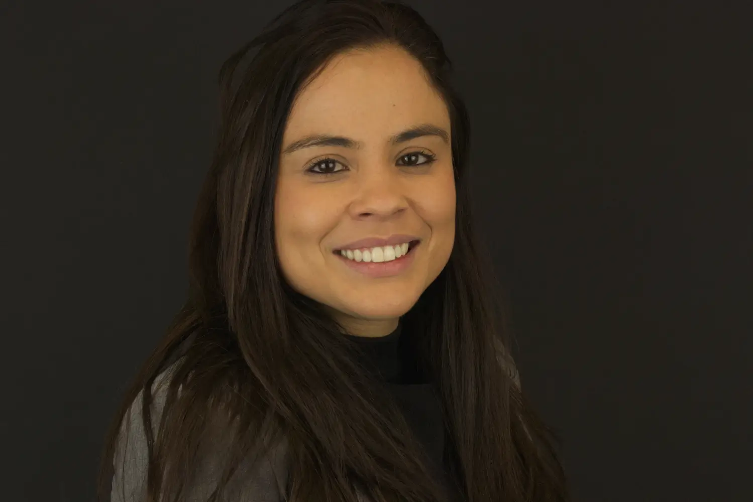 Livia Carvalho team member portrait